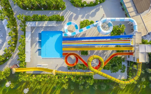 Sunmelia Beach Resort