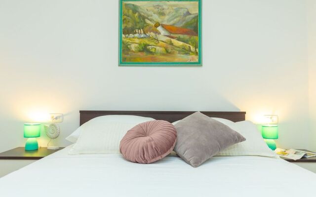 Apartment Colette