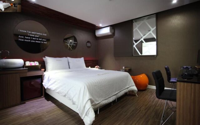 Jjak Motel Daejeon