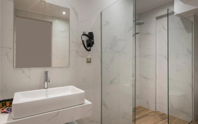 Aequor Luxury Rooms