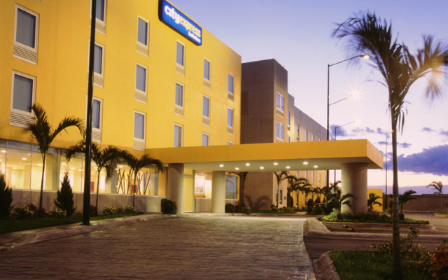 City Express by Marriott Nuevo Laredo