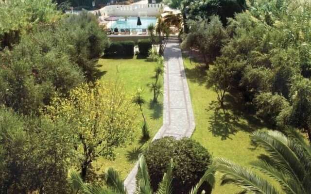 Proimos Apartments