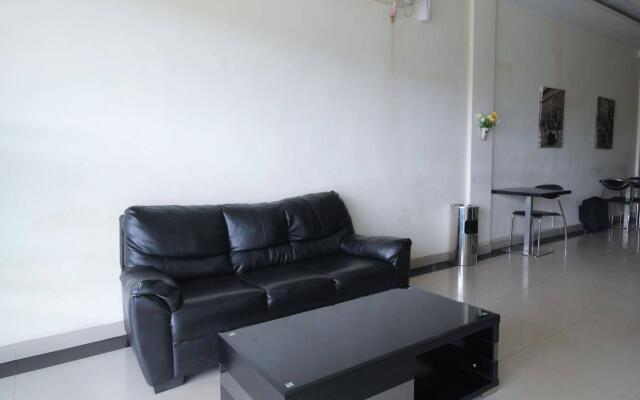 Airy Batu Aji Brigjen Katamso Ruko Taman Carina Batam