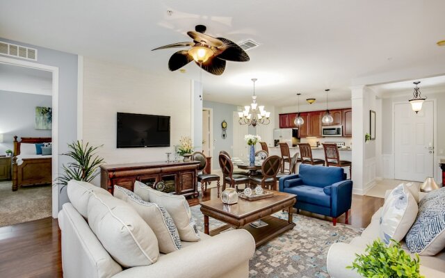 Freshly Remodeled Vista Cay Condo Near Disney!