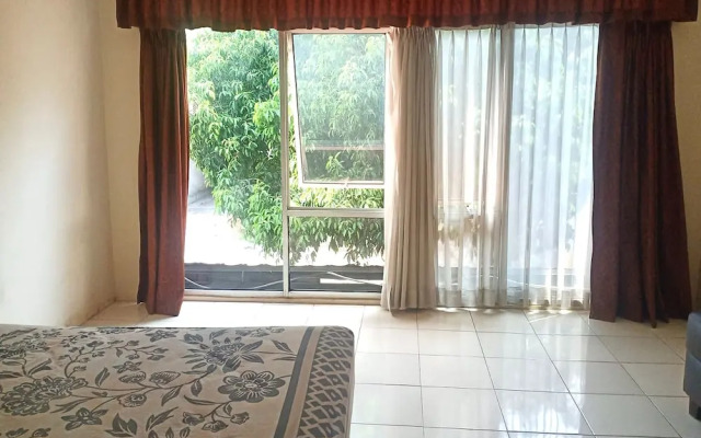 Aryani Suites