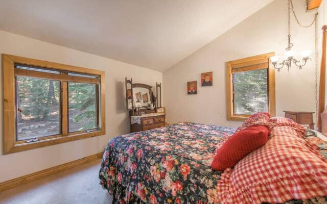 Ellis Peak by Avantstay Beautiful Mckinney Cabin w/ Filtered Lake Views