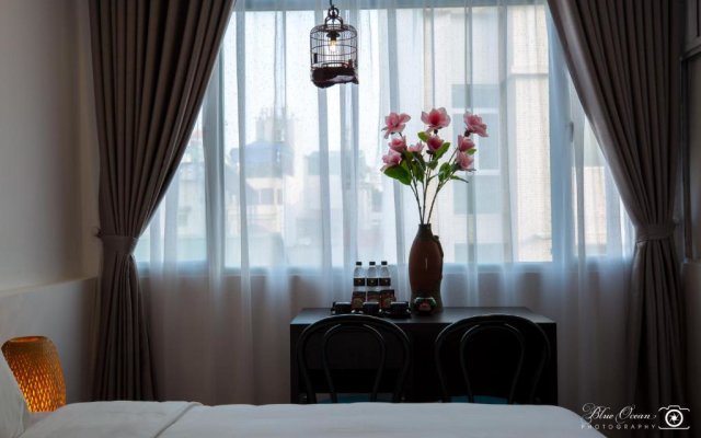 Hanoi Lullaby Hotel & Travel