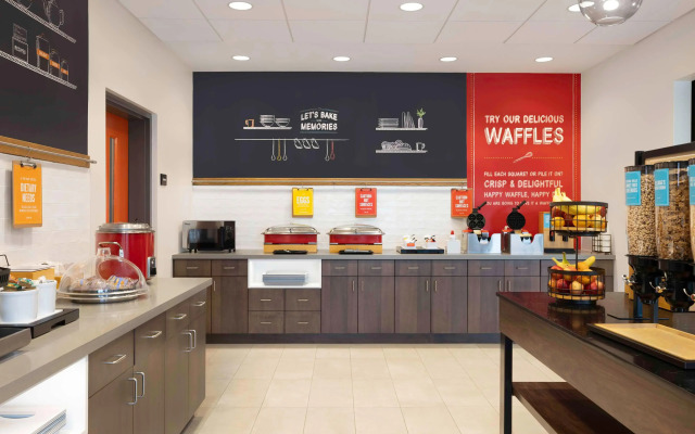 Hampton Inn Midland, On
