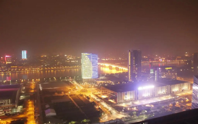 Checkinn International Apartment GuangZhou PaZhou Poly World Trade Branch