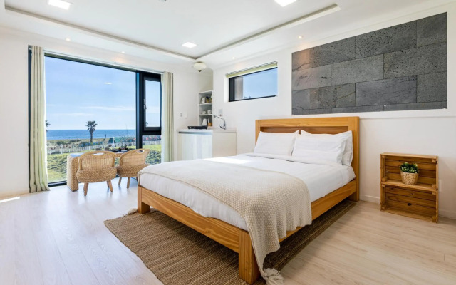 Sun & Moon Resort