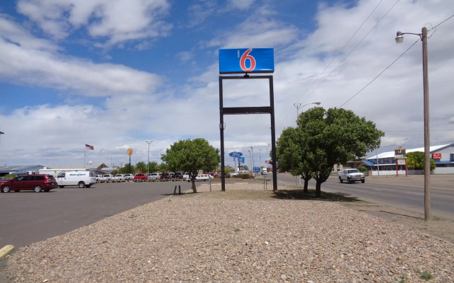 Motel 6 Dumas, TX