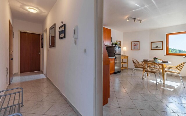 Nice Apartment in Rabac With 2 Bedrooms and Wifi