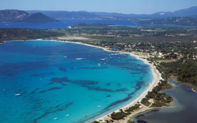 Residence Fiori Di Cala Rossa