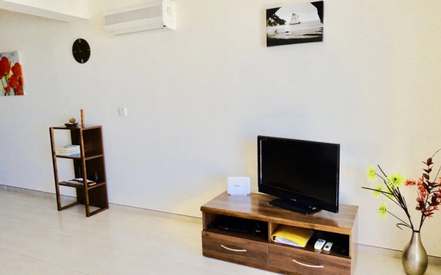 Stunning 2-bed Apartment in Poli Crysochous