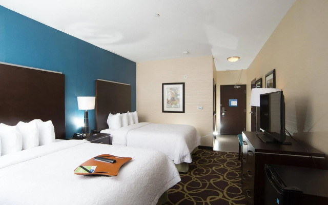 Hampton Inn & Suites by Hilton Regina East Gate