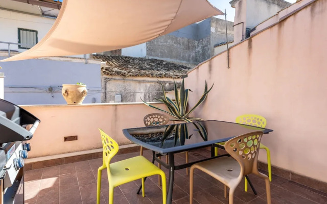 Nicu Amuri con Terrazza a Noto by Wonderful Italy