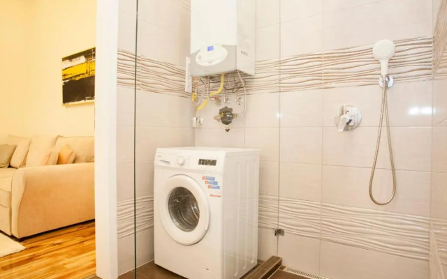 Robinia Apartment
