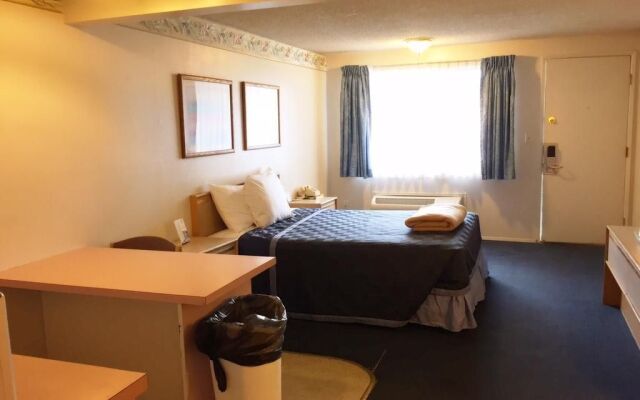 The Hotel Y