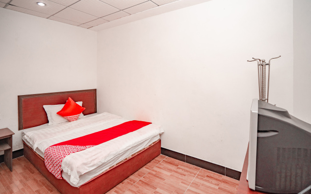 OYO Zhongshan Dali Hotel (Xingzhong Plaza)