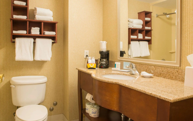 Hampton Inn by Hilton Toronto-Mississauga West