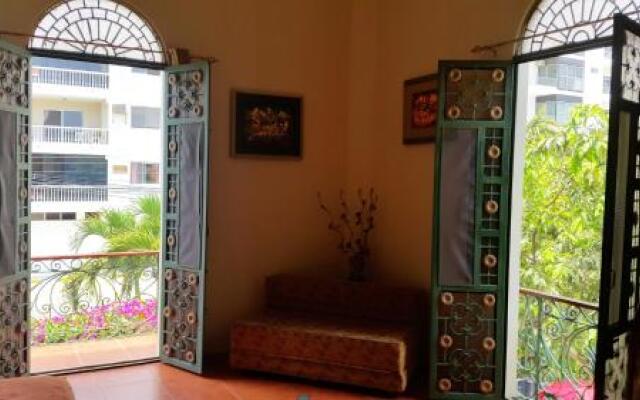 Hotel Amira