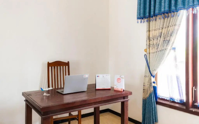 OYO 2169  Anugrah Bromo Homestay