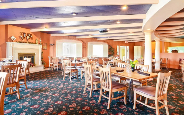 Magnuson Grand Pioneer Inn and Suites