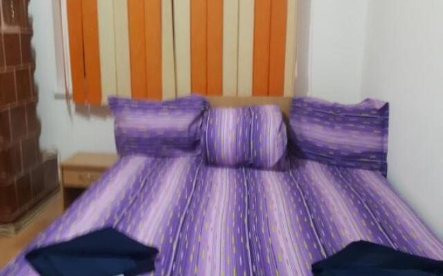 apartament 2 camere semidecomandat "LA GICU"