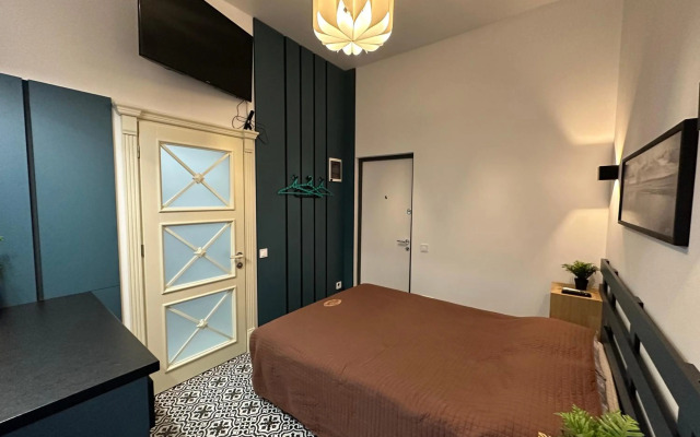 Metropolis apartment on Pekarska 2