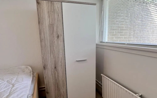 Pet-friendly Bungalow Near Beach