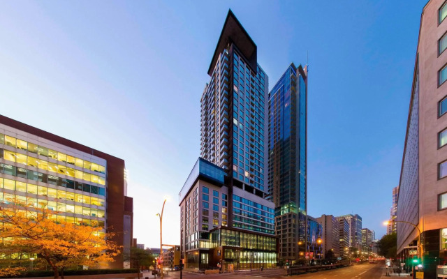 Hôtel AC Montréal Centre-ville