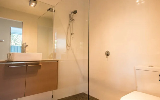 Orange Serviced Apartment