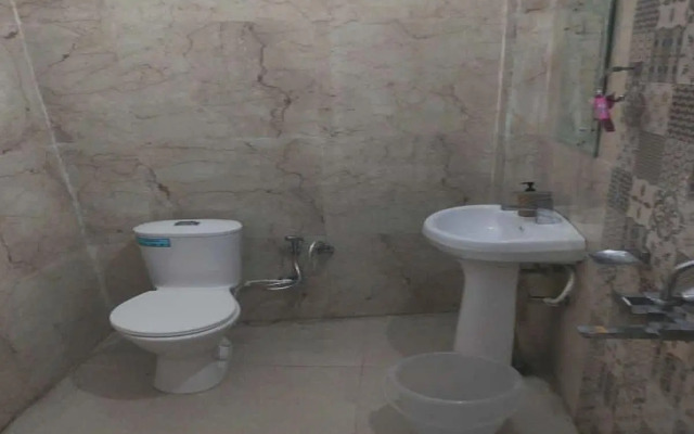 OYO Flagship 702723 The Grand Cosmos