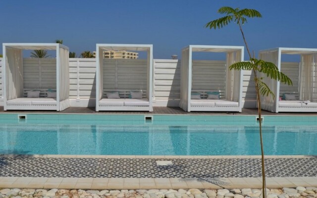 Sunwing Sandy Bay Beach