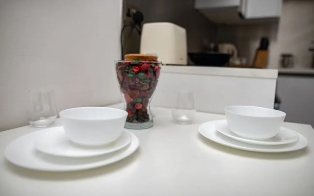 Kings Road Apartment 2