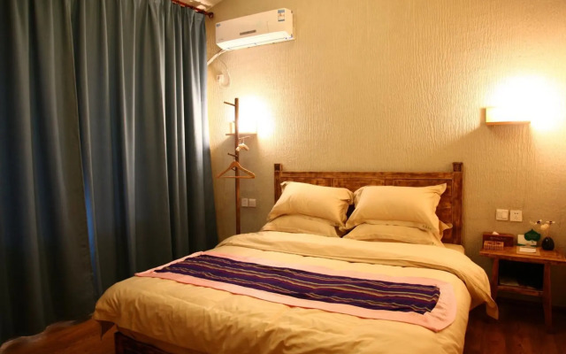 Guilin Lotus Hotel