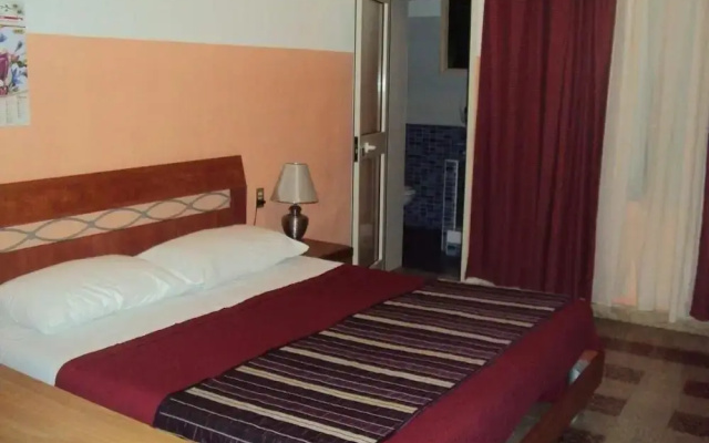 Hotel Mirage