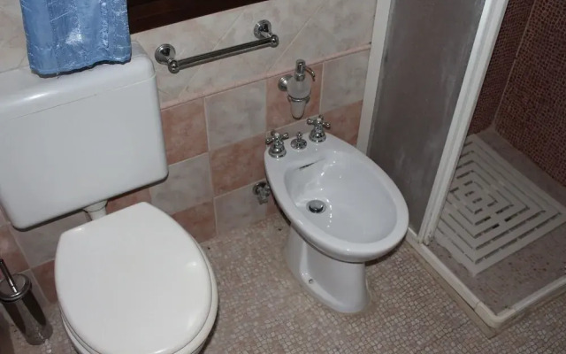 Secluded Holiday Home in Matino With Swimming Pool