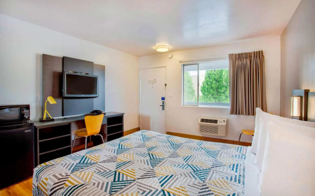 Motel 6 Salem, OR - Expo Center