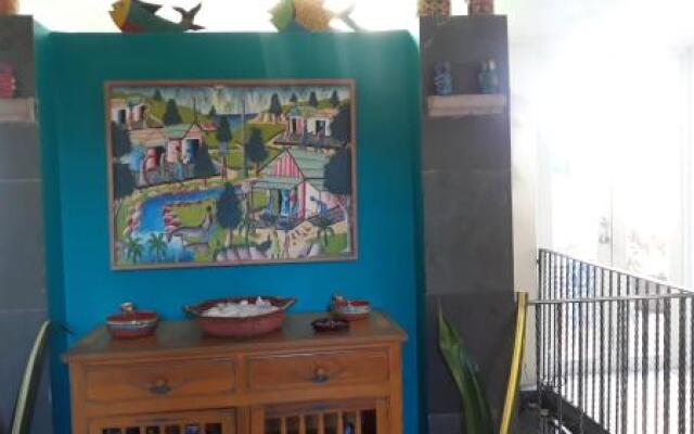 La Casa que Canta