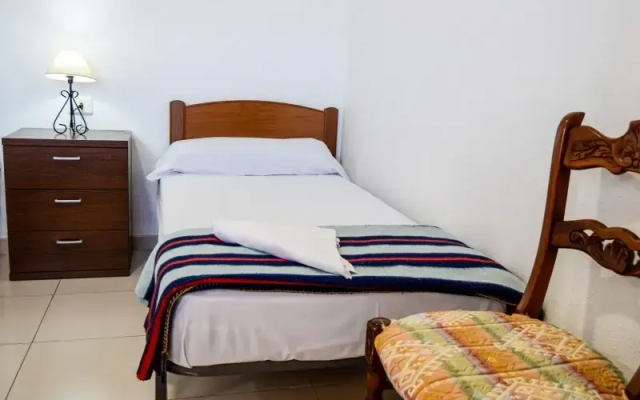 Apartamentos Azahar 3000
