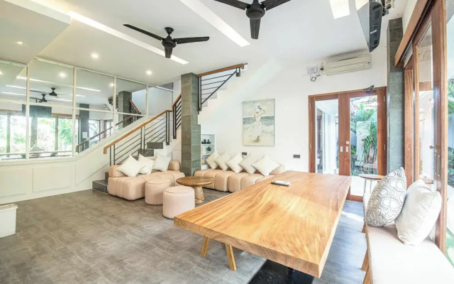 Beautiful 3BR Center Seminyak