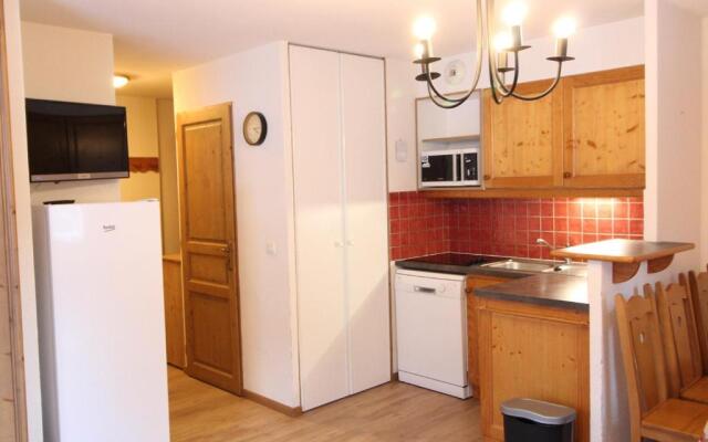 Appartement Lanslevillard, 3 pièces, 6 personnes - FR-1-508-51