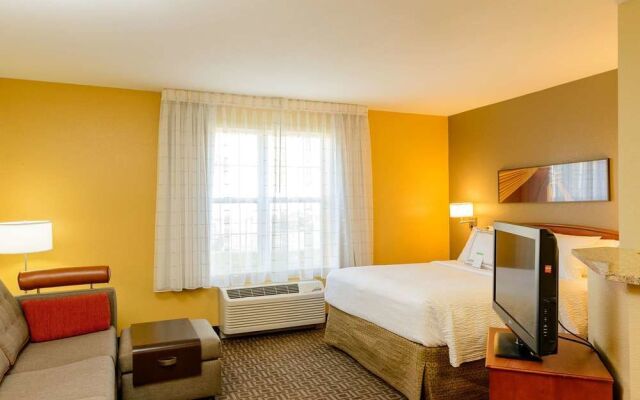 TownePlace Suites by Marriott Fort Meade National Business Park