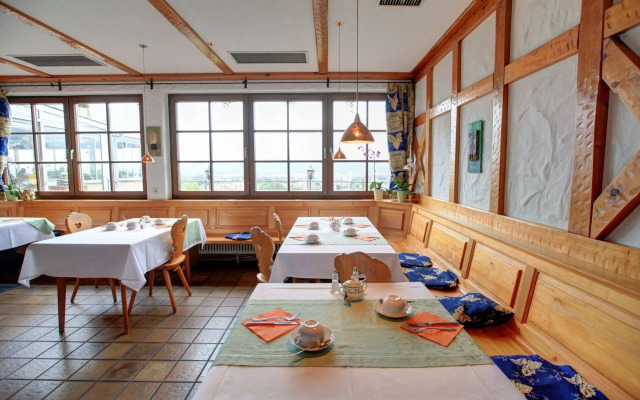 Kapuzinergarten Panoramahotel & Eventrestaurant