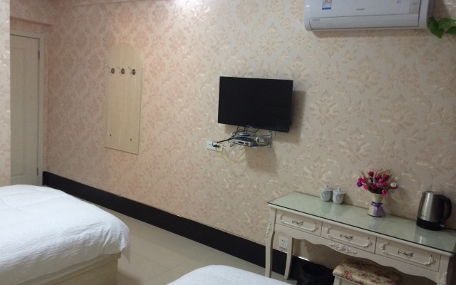 Linquan Wenming Hostel