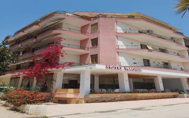 Hotel Kaonia