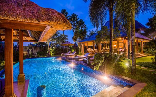 Villa AyoKa
