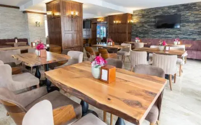 RED CONFORT HOTEL Boutique