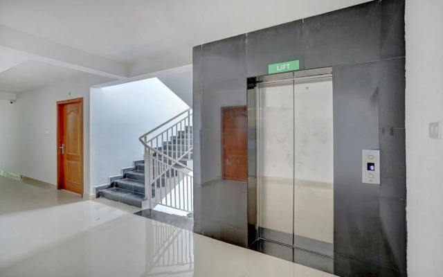 OYO Home 15660 Modern 1BHK